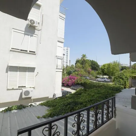 فندق Innantalia 4*